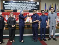 Ketua DPRD Lampung Pimpin Rapat Paripurna PROPEMPERDA Tahun 2025