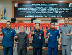 Sekdaprov Marindo Kurniawan Hadiri Rapat Paripurna DPRD, Bahas 3 Raperda Baru Prakarsa Pemprov Lampung dan 6 Raperda Usul Inisiatif DPRD Provinsi Lampung